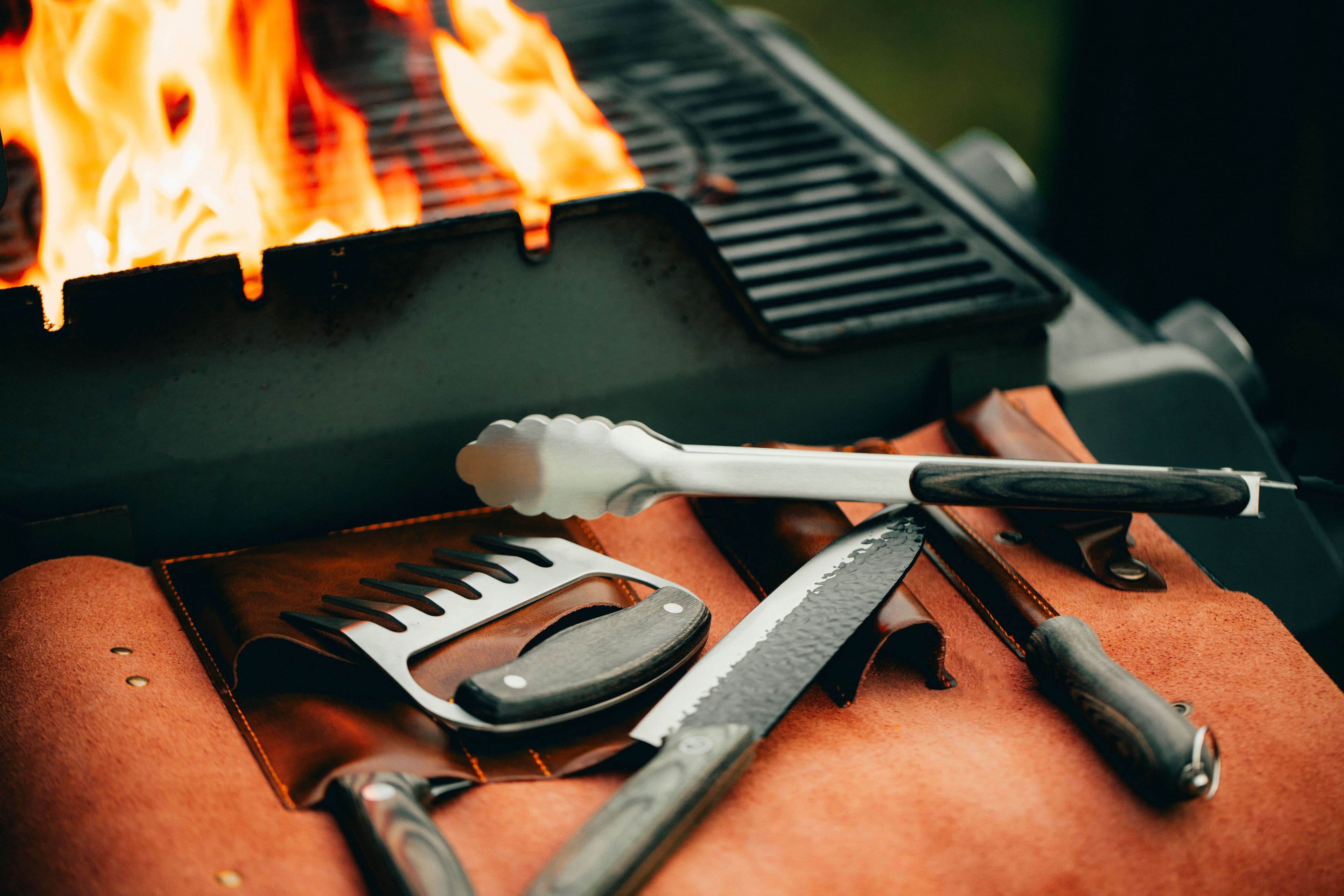Hâws Santo BBQ‑set 6 delar – med läderfodral