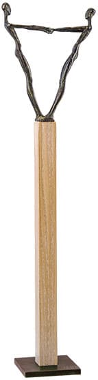 Sergio Burcialo: Skulptur "Trust", brons på trästolpe