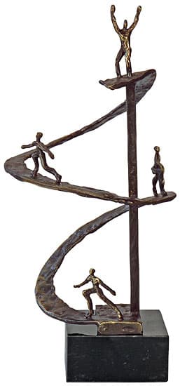 Gerard: Skulptur "Spiral av framgång"