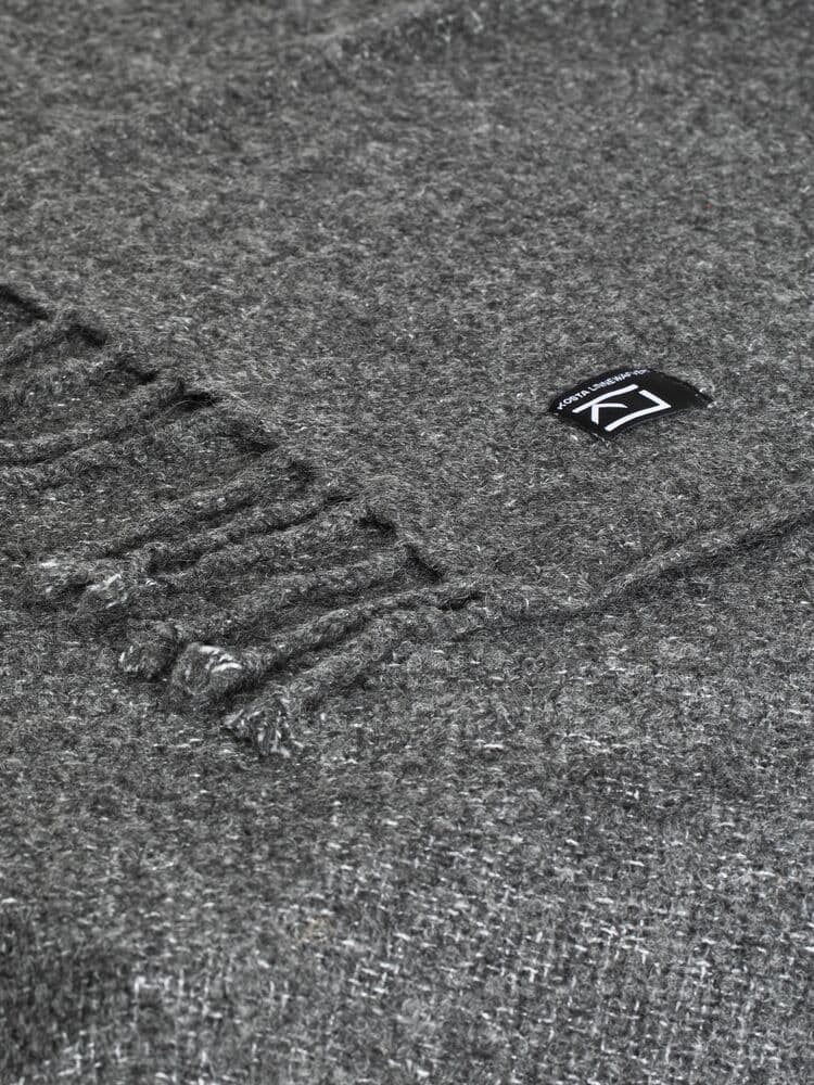 Pläd i tilltalande naturfärger - bild 4