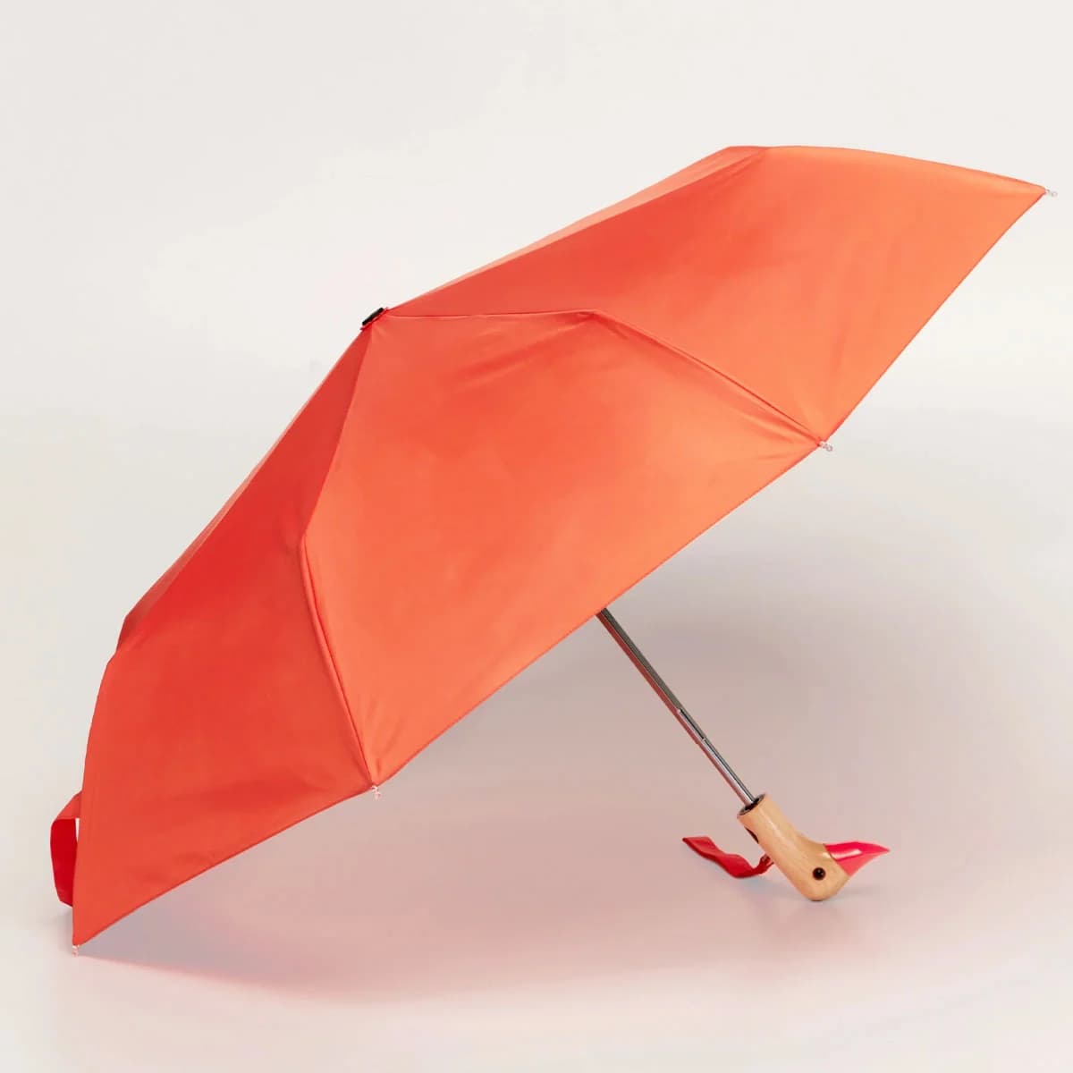 Regn och rusk! Skydda dig med ett snyggt paraply - bild 19
