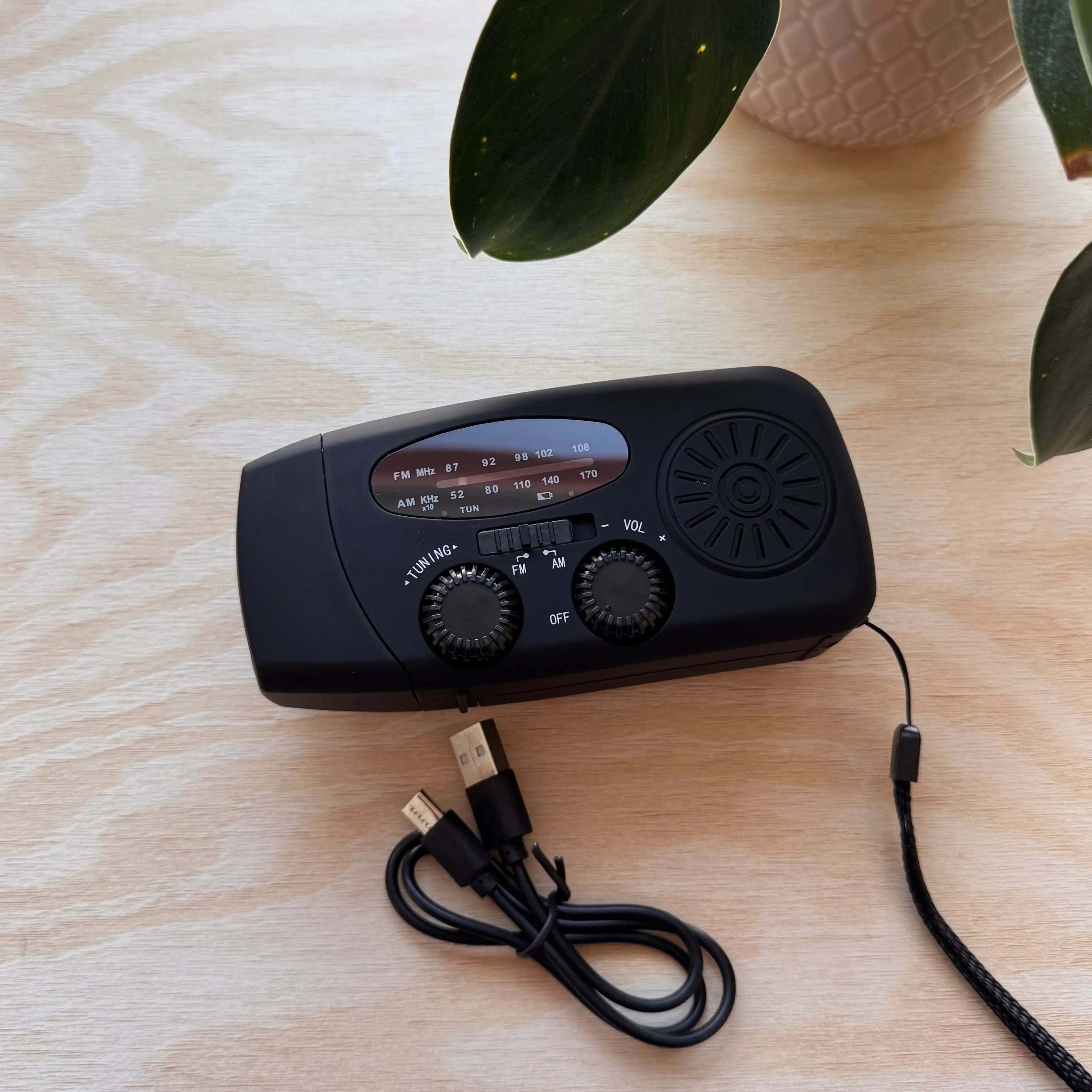 Vevradio 2000 mAh - Multifunktionell nödradio - bild 8